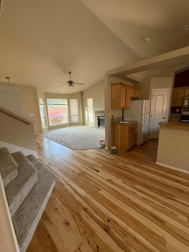 Photo - 5844 S Staaten Ave