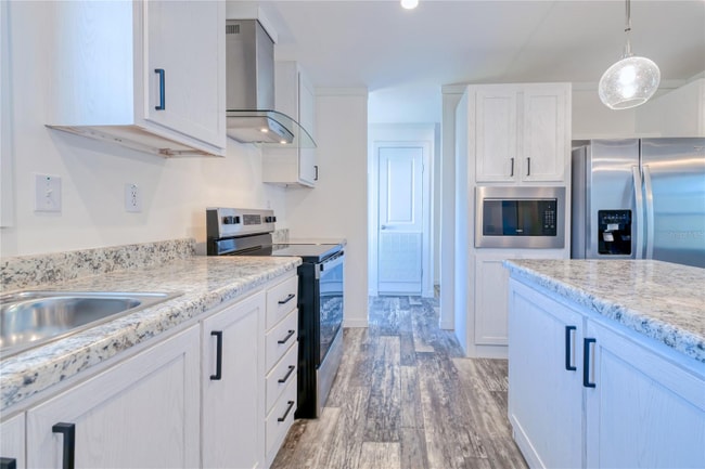 Photo - 6720 Villaview Dr