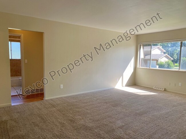 Photo - 2801-2805 Stanford Rd Unit 2801 Stanford Rd