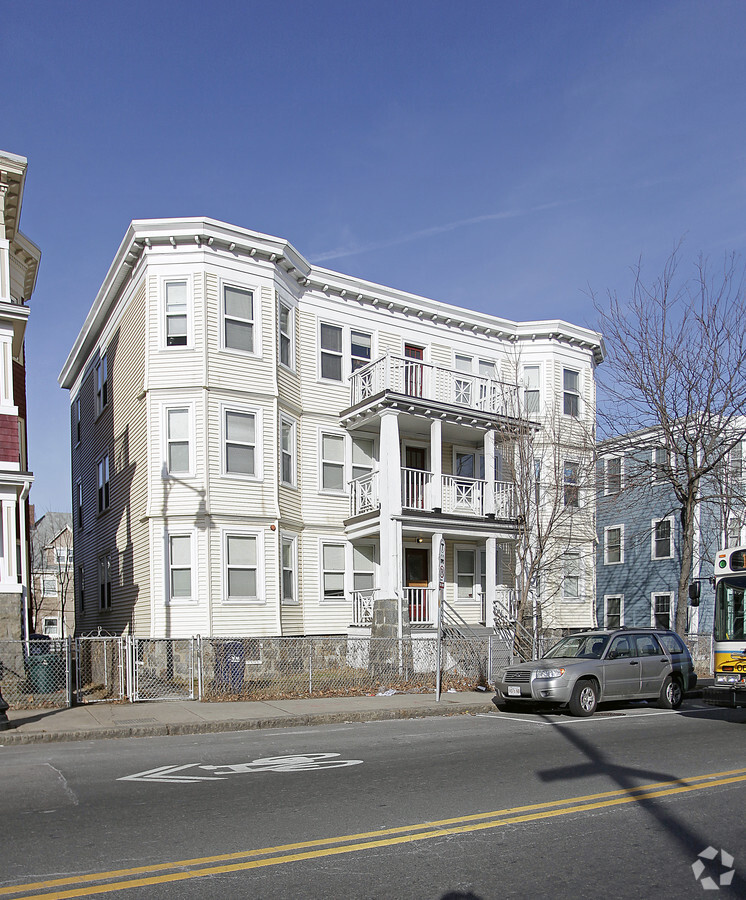 Photo - 1617 Dorchester Ave Apartments