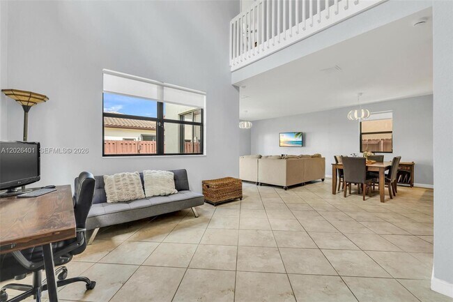 Photo - 581 SE 34th Terrace