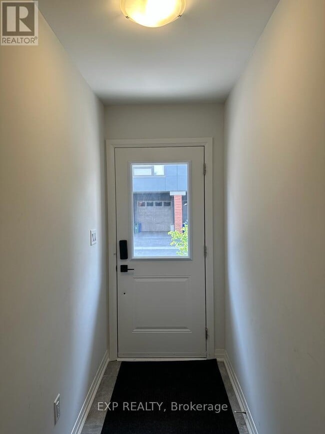 Photo - 1663 Pleasure Valley Path