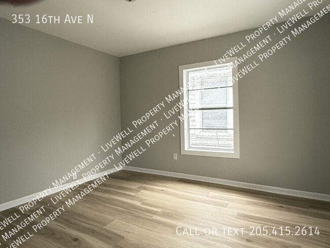 Photo - 353 16th Ave N