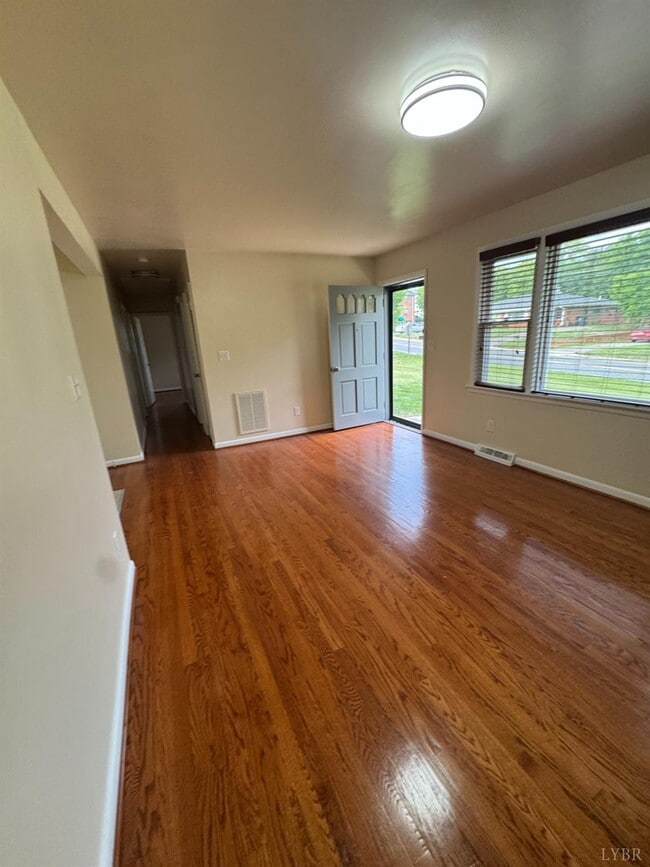 Photo - 106 Bryant Rd