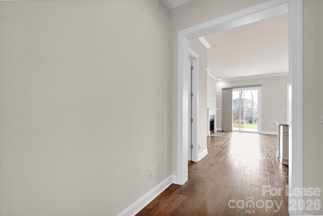 Photo - 5563 Elk Knob Ct