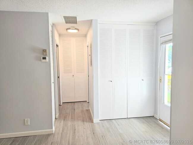 Photo - 2737 Emory Dr E Unit D
