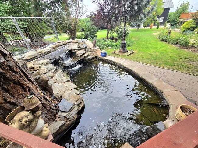 Photo - 1580 S Miller St