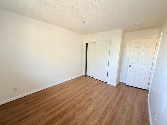 Photo - Comfortable 2BD/1BA with water&garbage Included in Santa Rosa