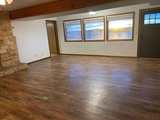 Photo - Waterfront! Sunset views! 3 bdrms! Attached garage! Private driveway!