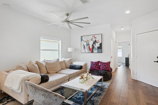 Photo - 7110 NW Turtle Walk