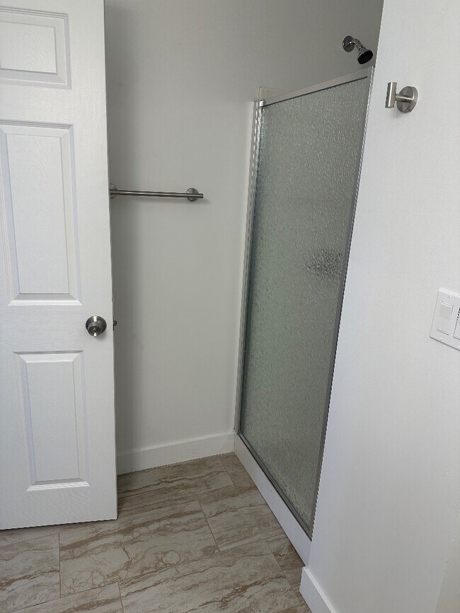 Photo - 141 Vine St Unit 1