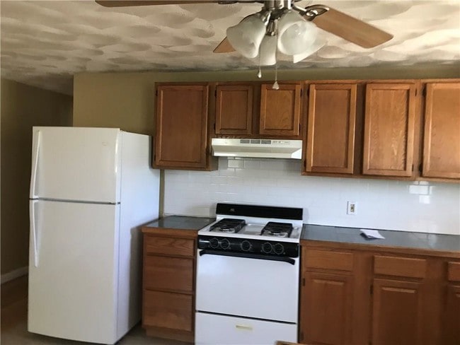 Photo - 1282 Chalkstone Ave Unit 1