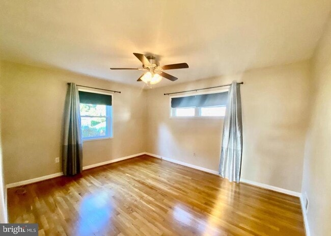 Photo - 6201 Hillview Ave