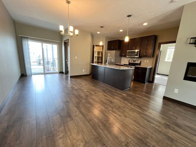 Photo - 3 Bed/2.5 Bath Townhome in Downtown Sioux Falls!!