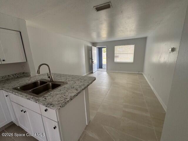 Photo - 649 School St