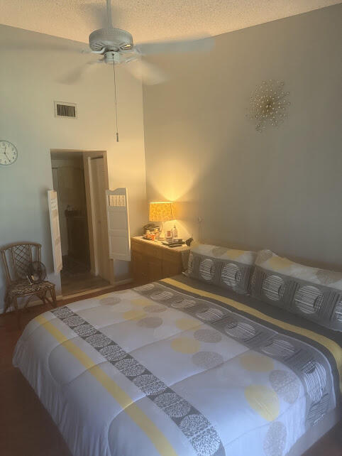 Photo - 7855 Willow Springs Dr Unit 723