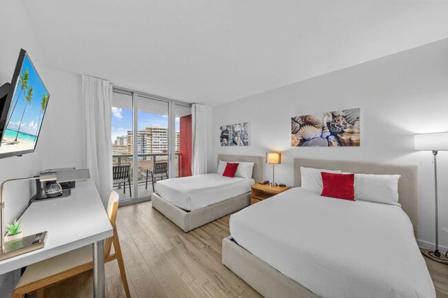 Building Photo - 2602 E Hallandale Beach Blvd Unit SI ID1375238P