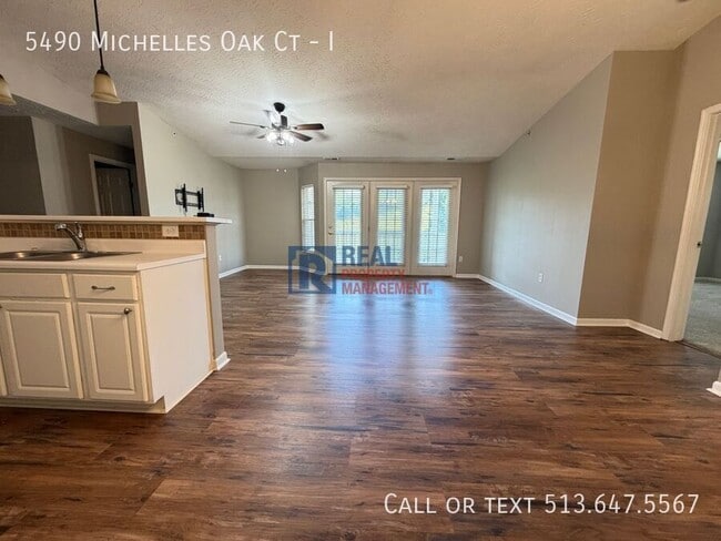 Photo - 5490 Michelles Oak Ct Unit I