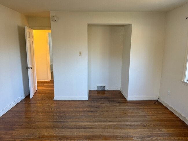 Photo - 930 N Atherton St