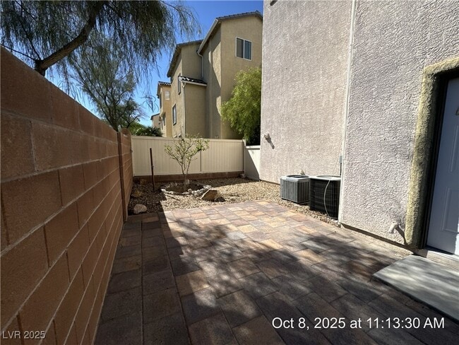 Photo - 10314 Ladybug Bend St