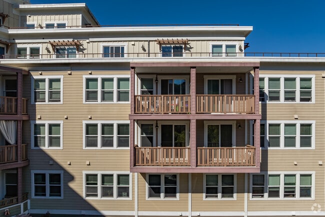 Alternate - 33 North Apartments