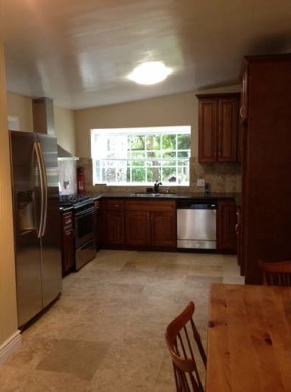 Photo - 1208 Lincoln Avenue