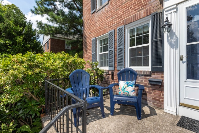 Photo - 138 Murdock Rd