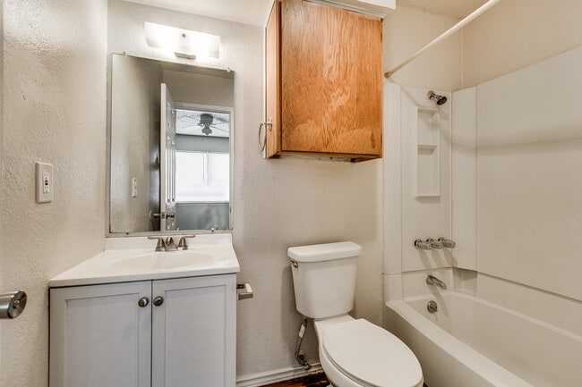 Photo - 5707 Spring Meadow Rd