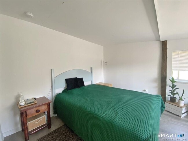 Photo - 16 Ruby St Unit 4