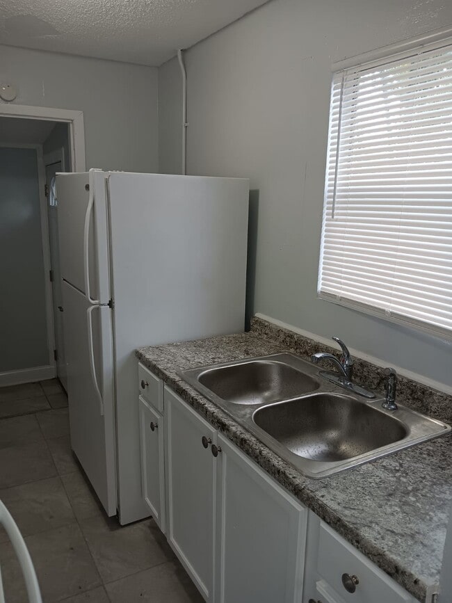 Photo - 1915 Florida Ave