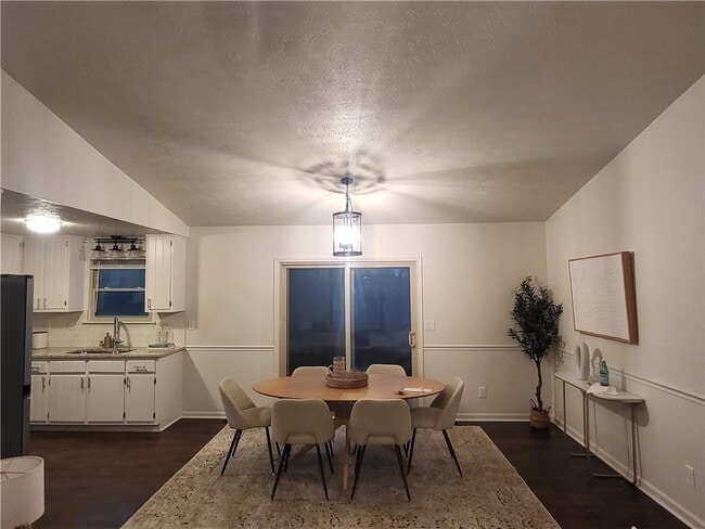 Photo - 3992 Joshua Ln