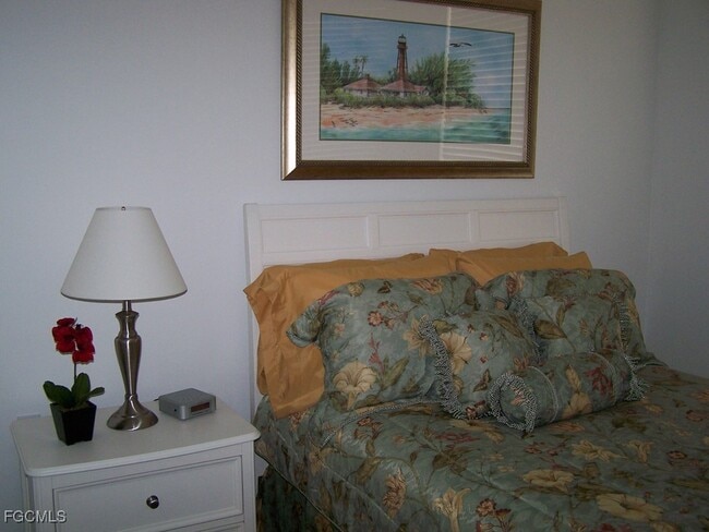 Building Photo - 10510 Amiata Way Unit 302