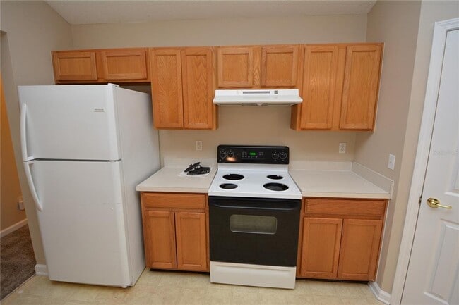 Photo - 35 Regent Ln