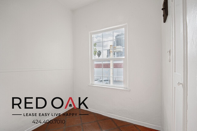 Photo - 660 Cochran Ave Unit 201