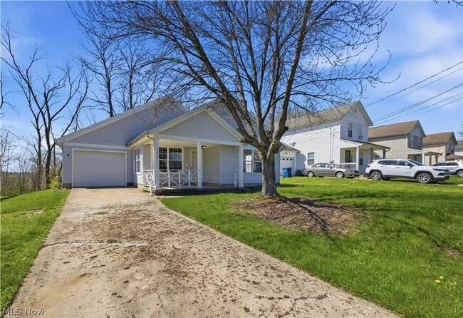 Photo - 127 Blackburn St