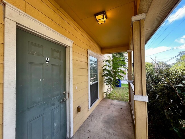 Photo - 1707 Chestnut Ave