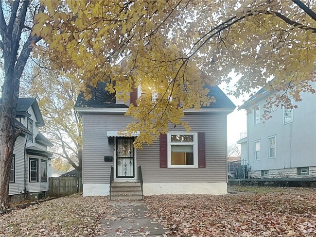 Building Photo - 3218 N Aldrich Ave Rental