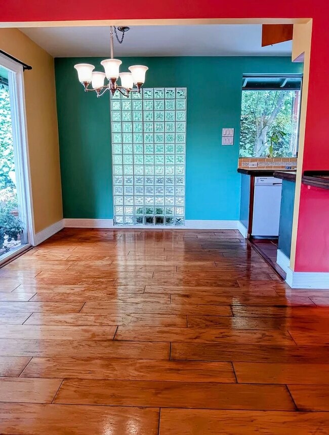 Photo - 3392 Barham Blvd