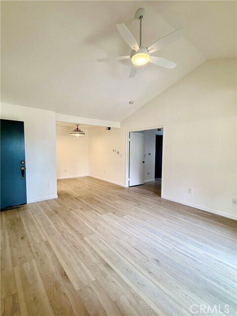 Photo - 25611 Quail Run Unidad 84 Rental