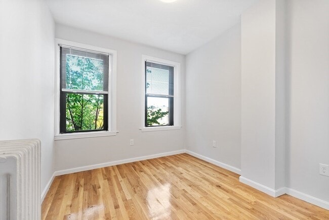 Photo - 33 Grove St Unit 10