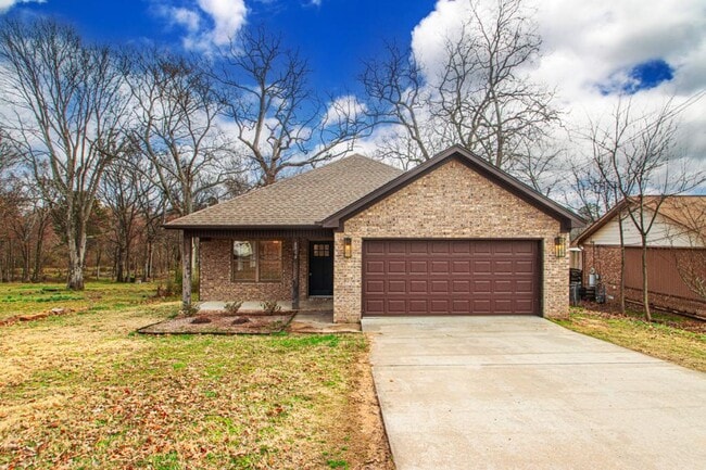 Building Photo - 8908 Teetwood Rd