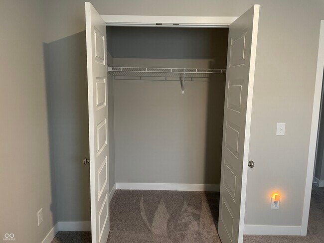 Photo - 11573 Fulham St