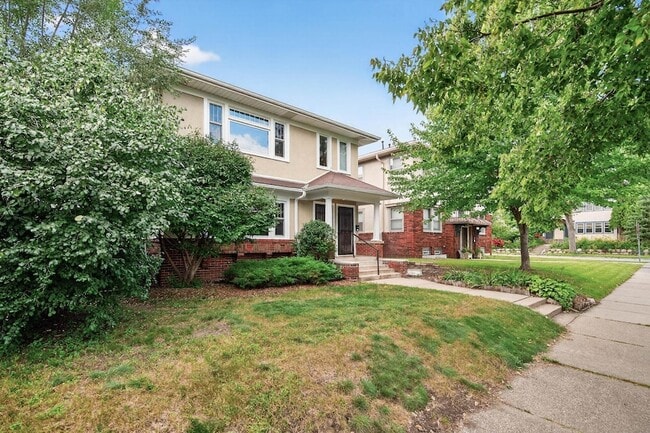 Photo - 3606 12th Ave S