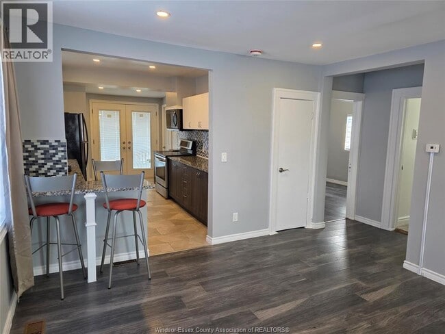 Photo - 1244 McKay Ave