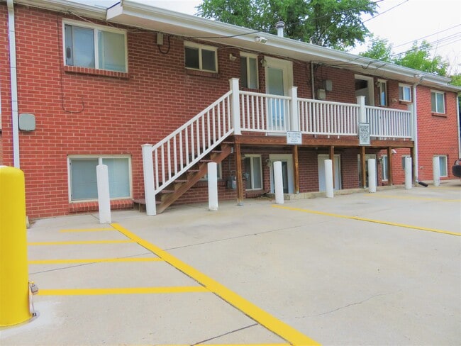 Off-Street Assigned Parking - 1460 S Ash St Unit #