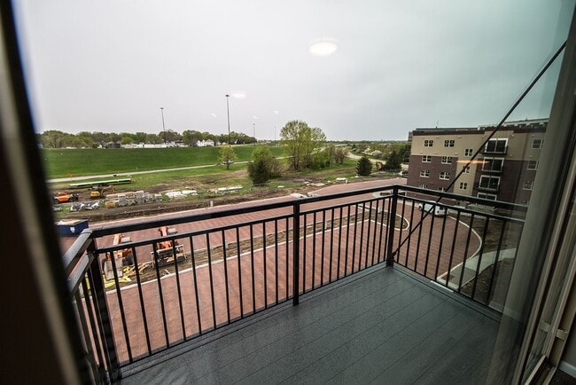 Photo - Grand Crossing