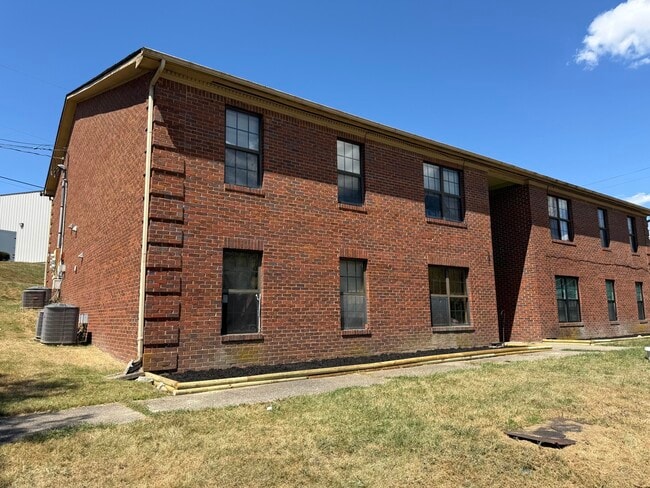Building Photo - 101-103 N Brand St Unit 6 Rental