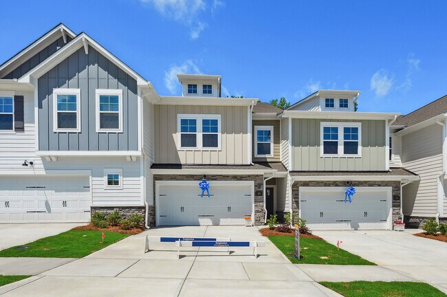 Photo - 109 Alluvium Ln