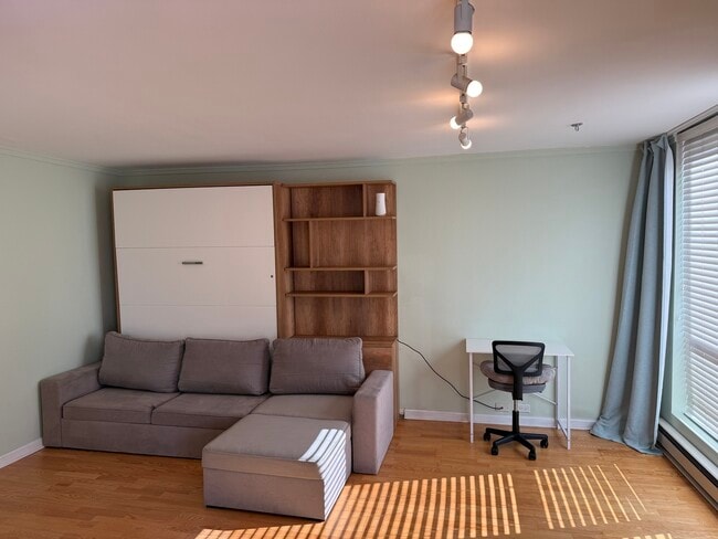 Photo - 2600 N Hampden Ct Unit F5