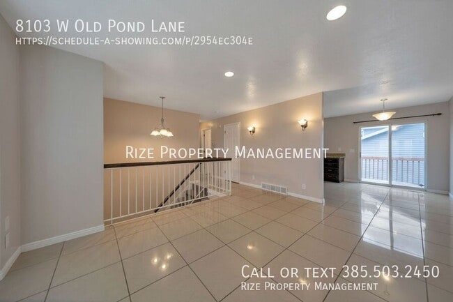 Photo - 8103 Old Pond Ln